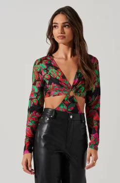 Kiara O-Ring Cutout Long Sleeve Bodysuit -ASTR the Label Store AT17321 BLACKFLORAL 2 scaled