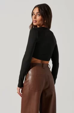 Kiara O-Ring Cutout Long Sleeve Bodysuit -ASTR the Label Store AT17321 BLACK 5 scaled