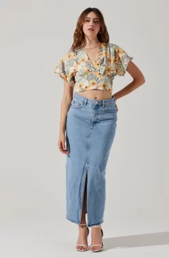 Satin Tie Back Flutter Sleeve Top -ASTR the Label Store AT17720 CREAMYELLOWFLORAL 1 scaled