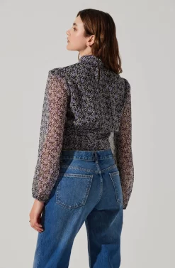 Floral Puff Sleeve Mock Neck Top -ASTR the Label Store AT17933 BLACKPURPLEFLORAL 6 scaled