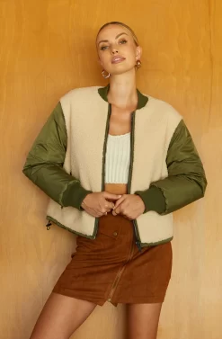 Tegan Faux Shearling Contrast Puffer Jacket -ASTR the Label Store FALLMIDSEASON 1293 scaled