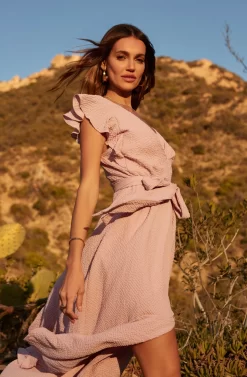 Euphoria Ruffle Sleeve Dress -ASTR the Label Store KN9A4079 scaled