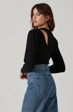 Asymmetrical Top With Long Sleeves -ASTR the Label Store LT17450 FCI BLACK 4 scaled