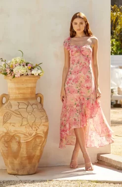 Camelia Floral Midi Dress 11 Camelia Floral Midi Dress -ASTR the Label Store MAY SummerWeddingRefresh 5.4 7321 scaled