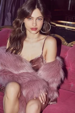 Adair Faux Fur Jacket 8 Adair Faux Fur Jacket -ASTR the Label Store THP ASTR HOL19 0038